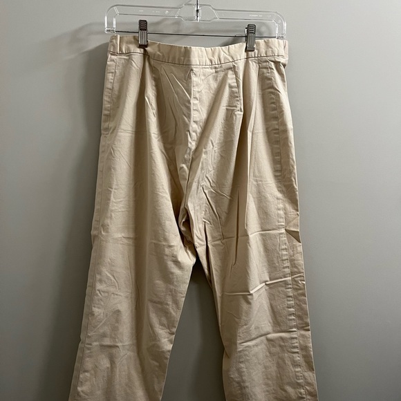🎉🥳 2 for $10🎉🥳 Maternity khaki pants - Picture 4 of 4